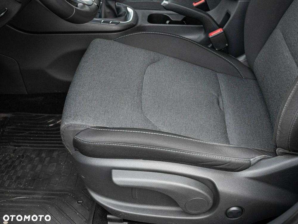 Hyundai i30 1.5 DPI Comfort - 10