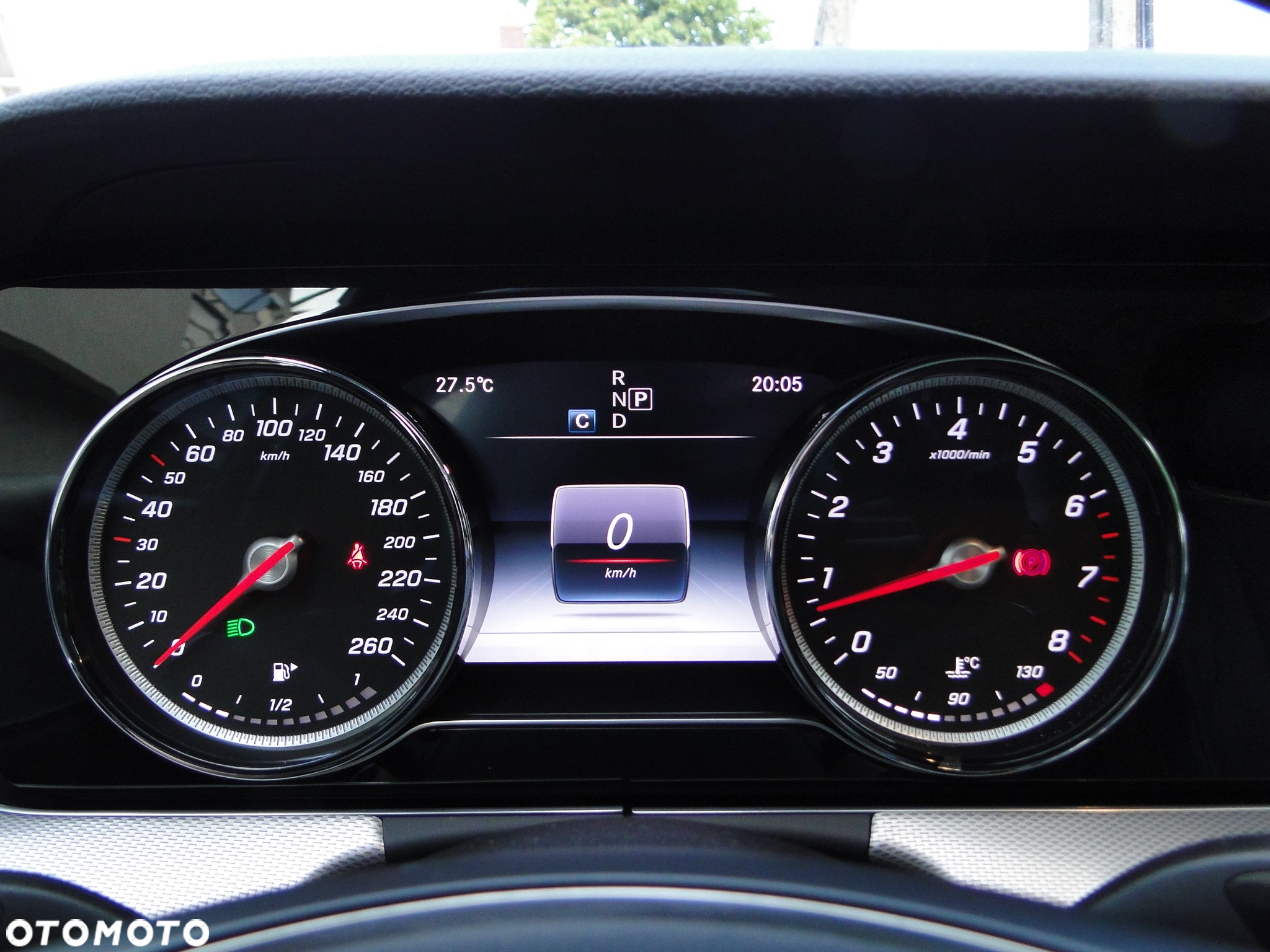 Mercedes-Benz Klasa E 250 9G-TRONIC Avantgarde - 30