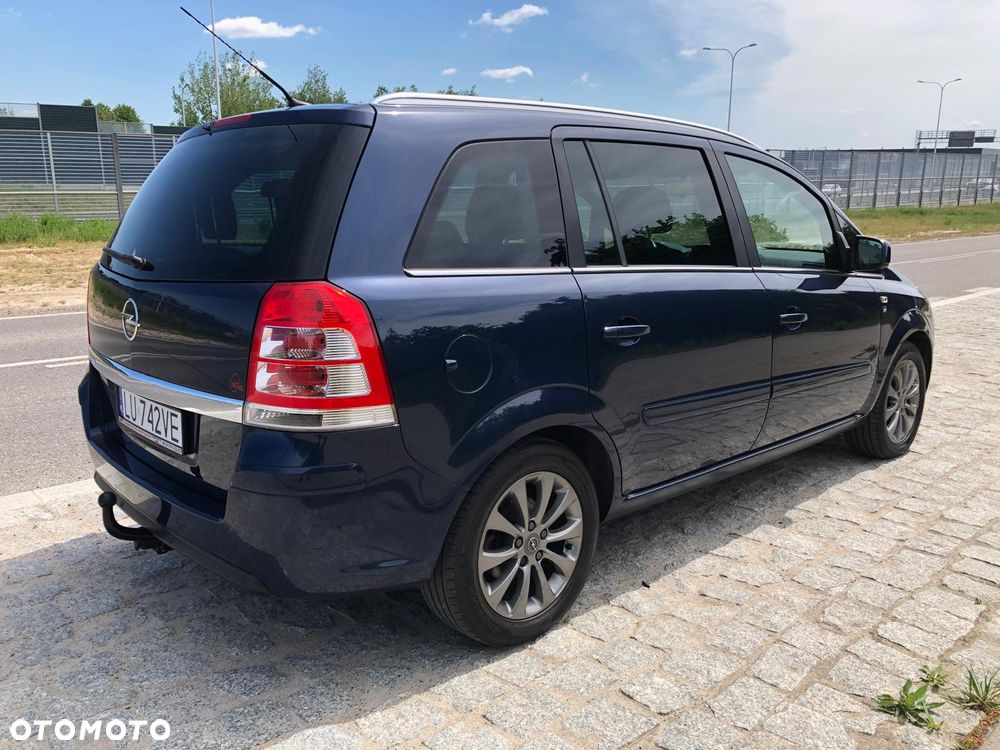 Opel Zafira 1.8 Edition 111 Jahre - 4