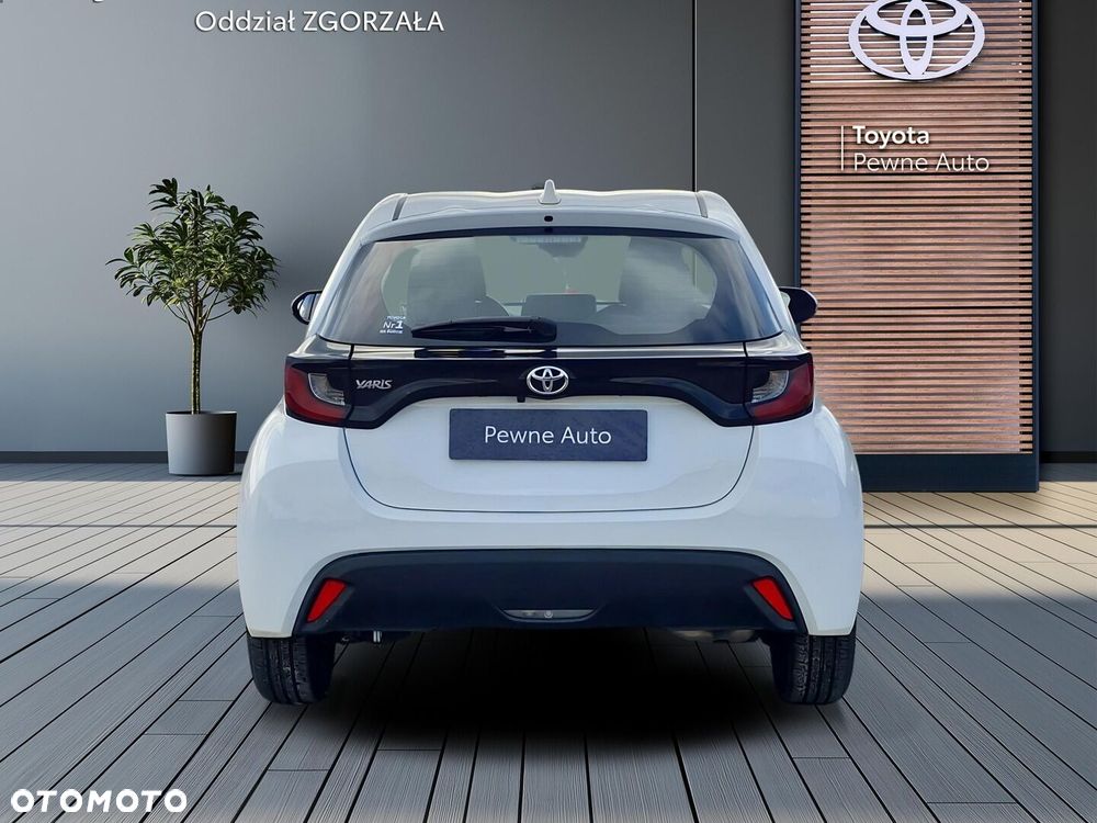 Toyota Yaris 1.5 Comfort CVT - 5