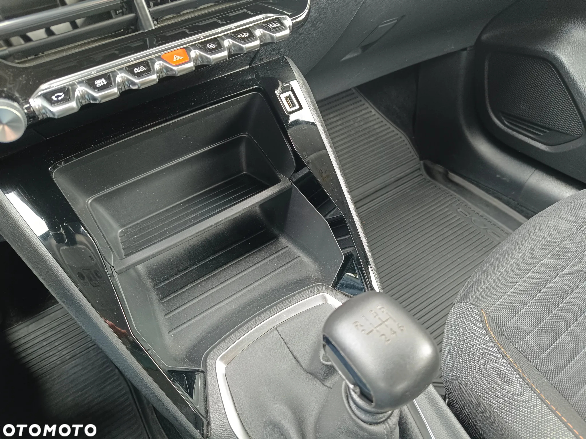 Peugeot 208 1.5 BlueHDi Active S&S - 24