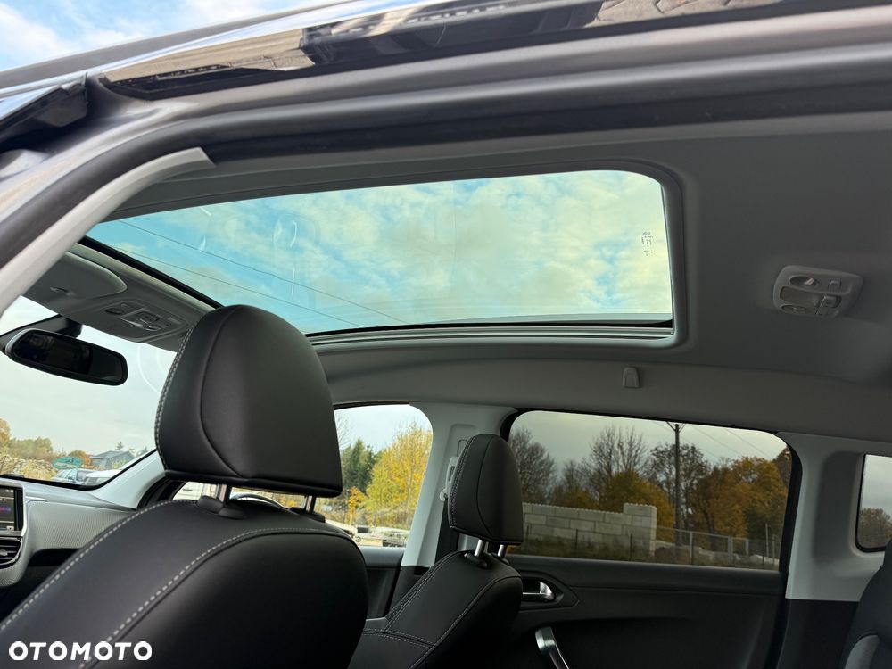 Peugeot 2008 120 VTI Allure - 22