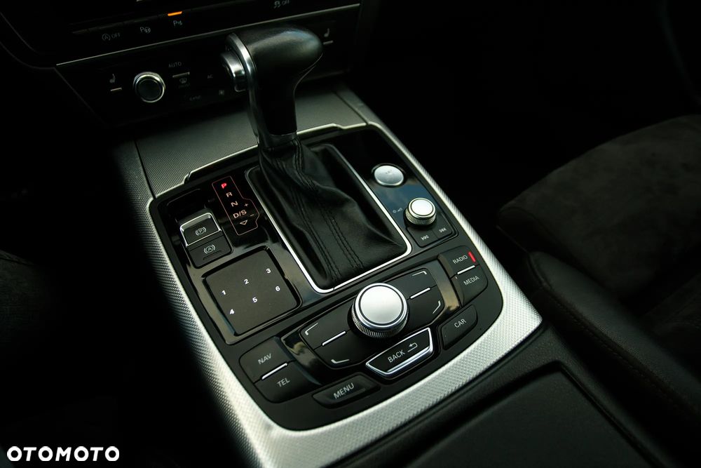 Audi A6 Avant 3.0 TDI DPF quattro S tronic sport selection - 29