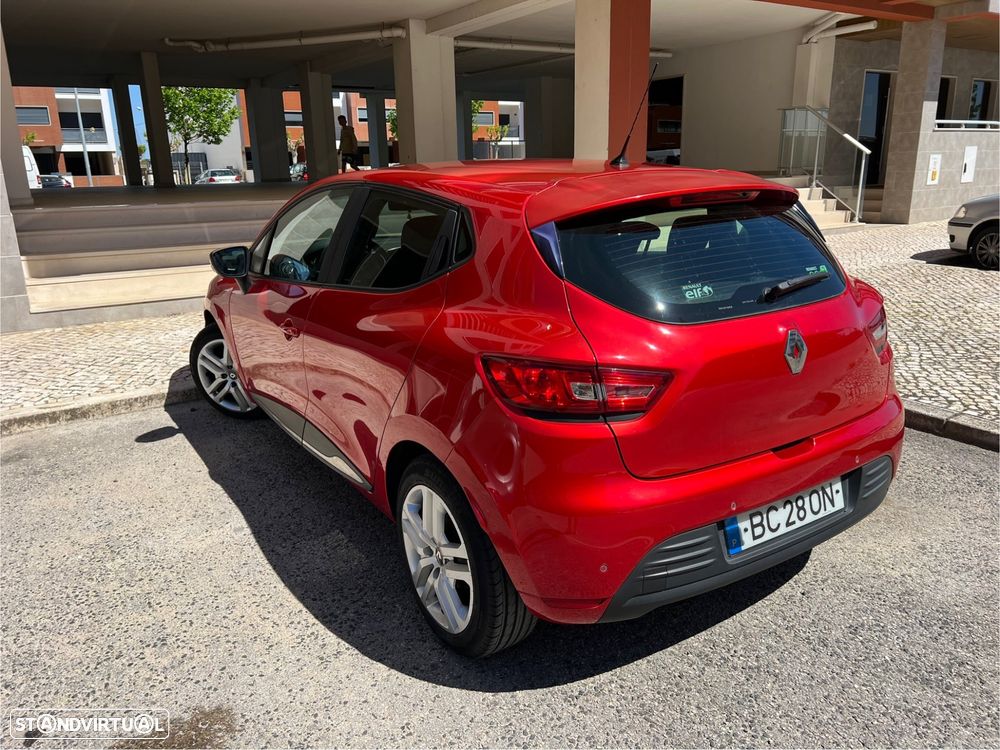 Renault Clio Energy dCi 90 Start & Stop Experience - 6