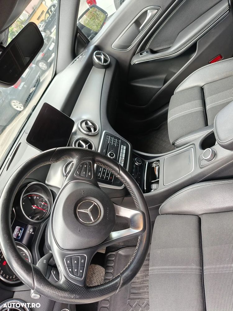 Mercedes-Benz CLA 200 d 4MATIC Aut. - 7
