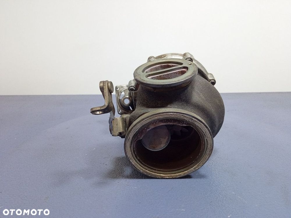 BMW X5 G05 4.4 V8 B44D TURBOSPRĘŻARKA 8681198 - 2