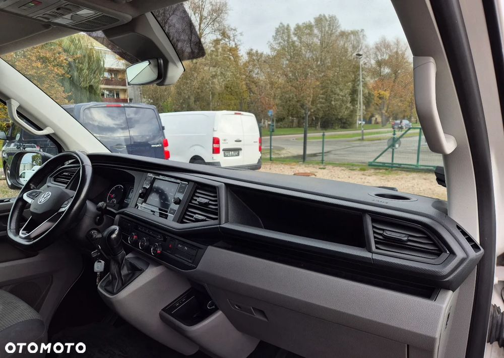 Volkswagen Transporter - 14
