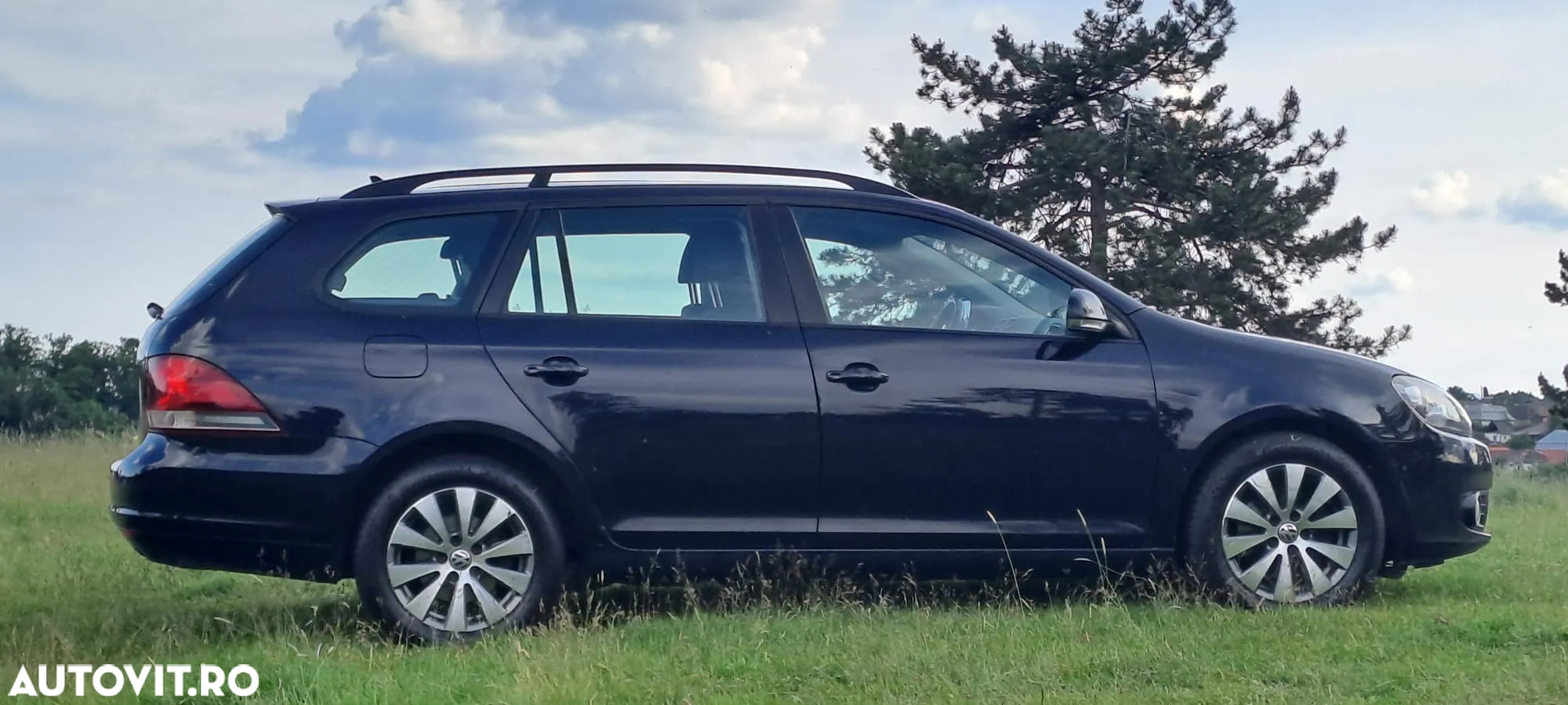 Volkswagen Golf Variant 1.6 TDI BlueMotion Technology Comfortline - 6