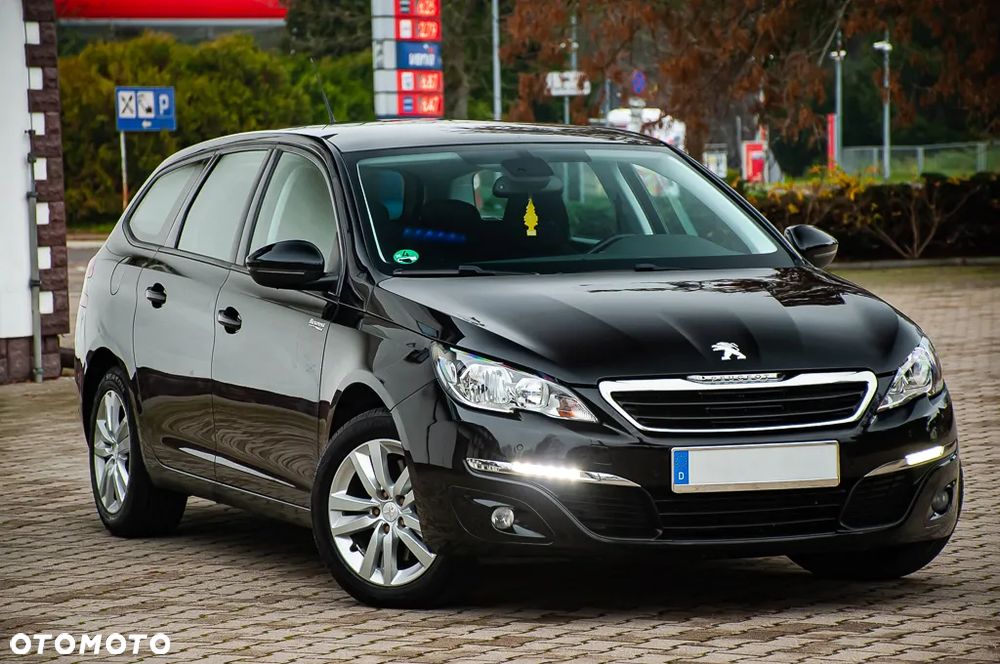 Peugeot 308 BlueHDi 150 Automatik Stop & Start Allure - 16