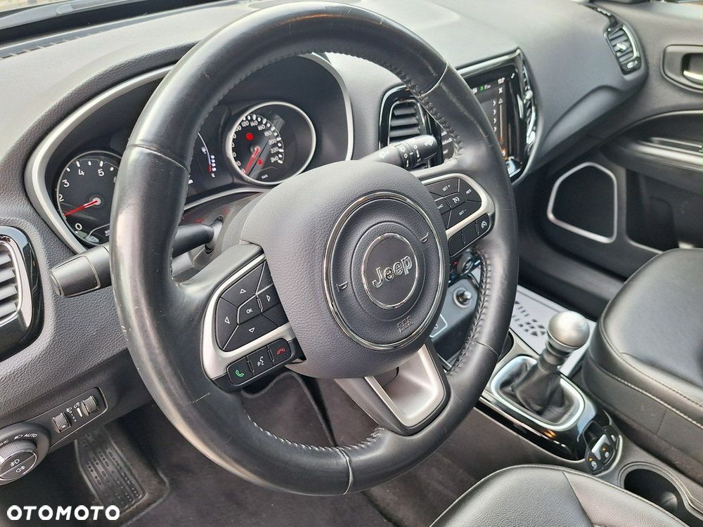 Jeep Compass 1.4 TMair Night Eagle FWD S&S - 19