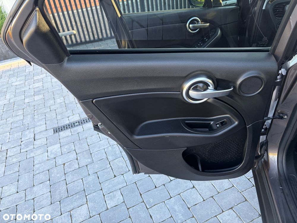 Fiat 500X 1.4 MultiAir Lounge DDCT - 23