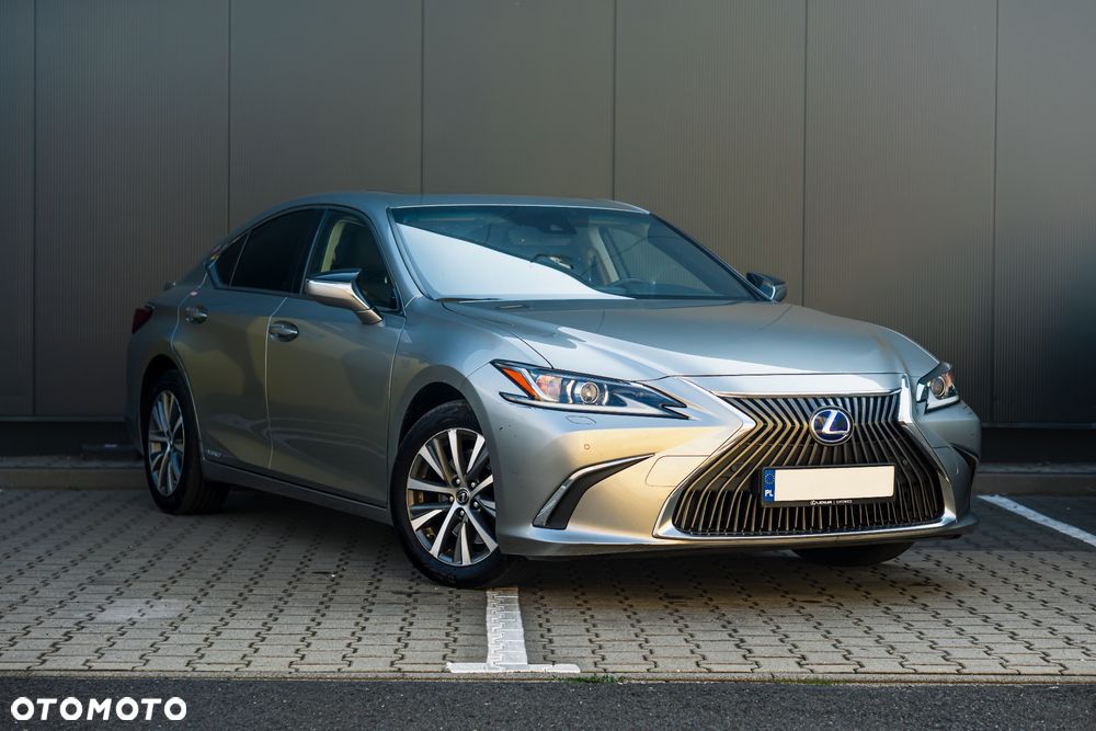 Lexus ES 300h Business Edition + - 1