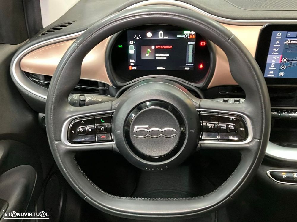 Fiat 500e 42 kWh Icon — fotografia 13