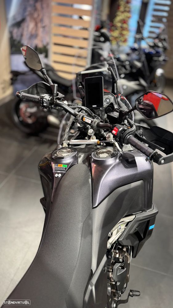 Yamaha Ténéré 700 WORLD RAID AKRAPOVIC - 3