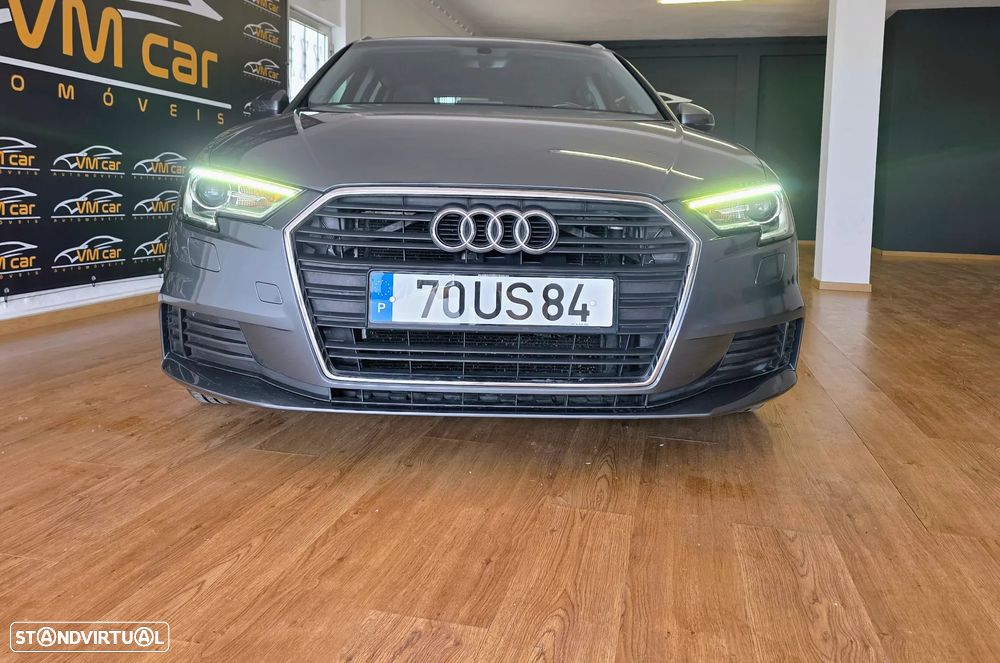 Audi A3 Sportback 2.0 TDI Design - 5