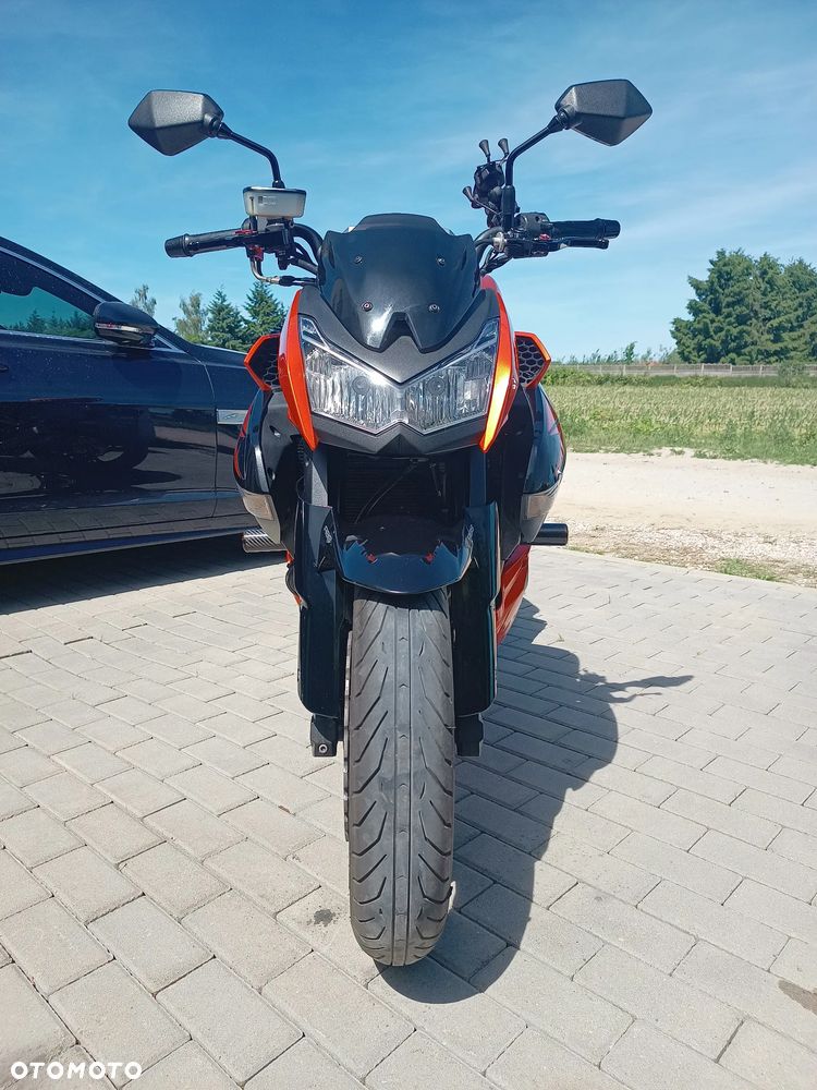 Kawasaki Z - 8