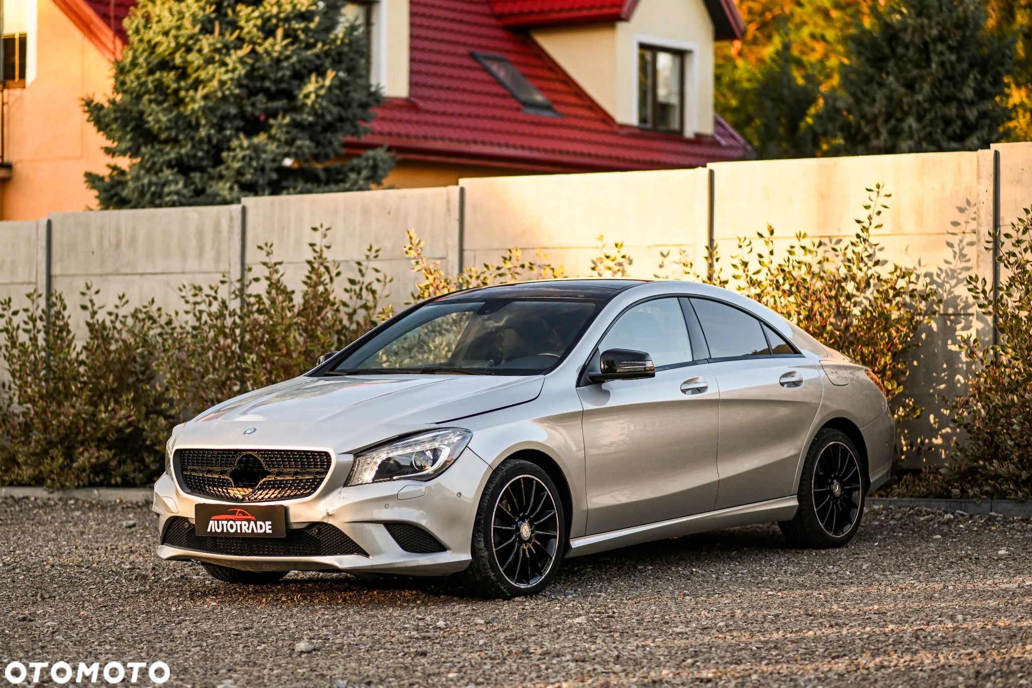 Mercedes-Benz CLA 180 7G-DCT - 1