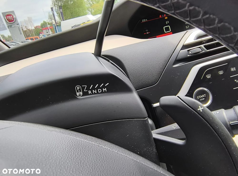 Citroën C4 SpaceTourer 1.2 PureTech More Life S&S EAT8 - 11