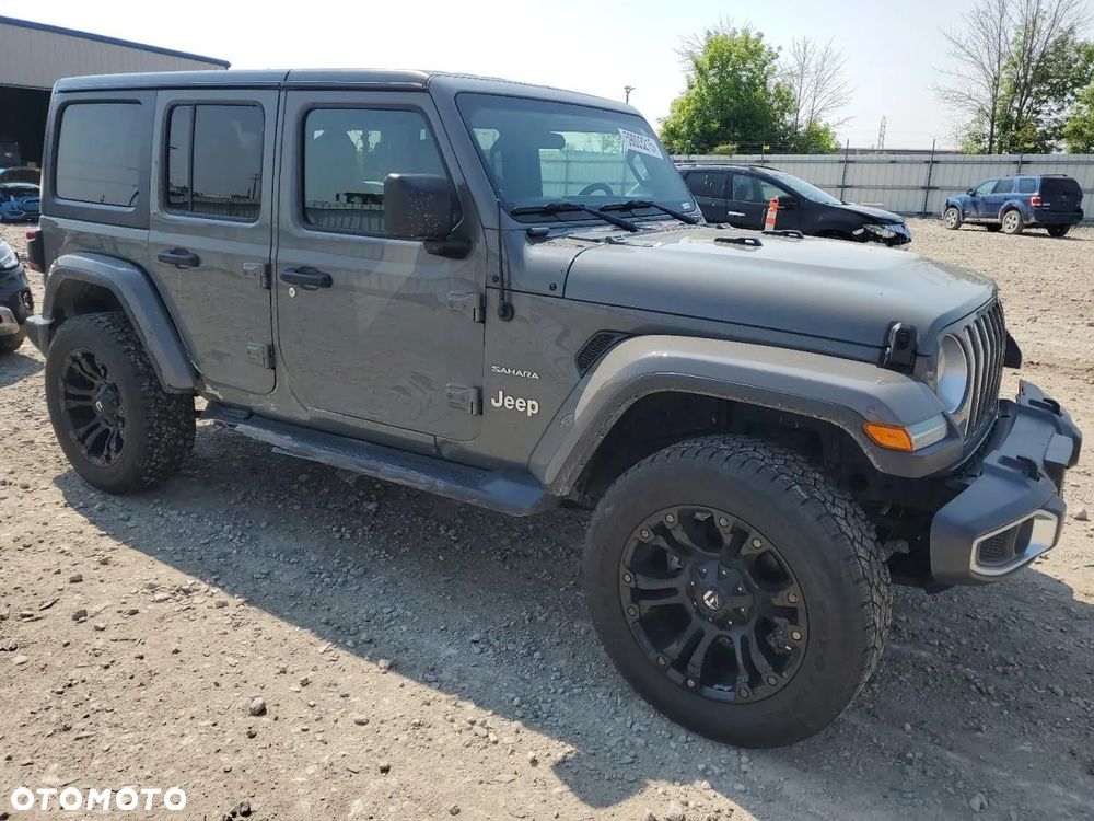 Jeep Wrangler - 1