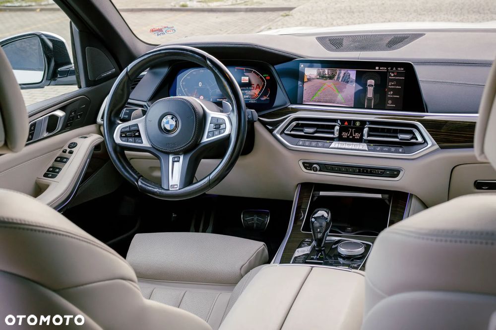 BMW X5 xDrive25d - 14