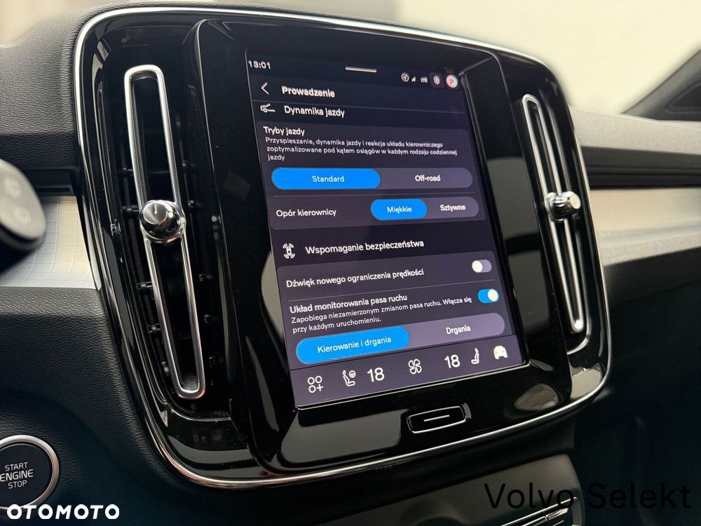 Volvo XC 40 - 26