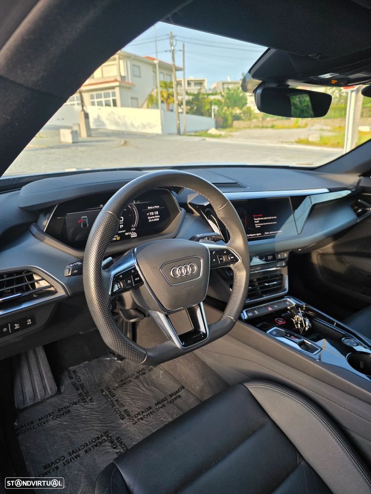 Audi e-tron GT quattro - 46