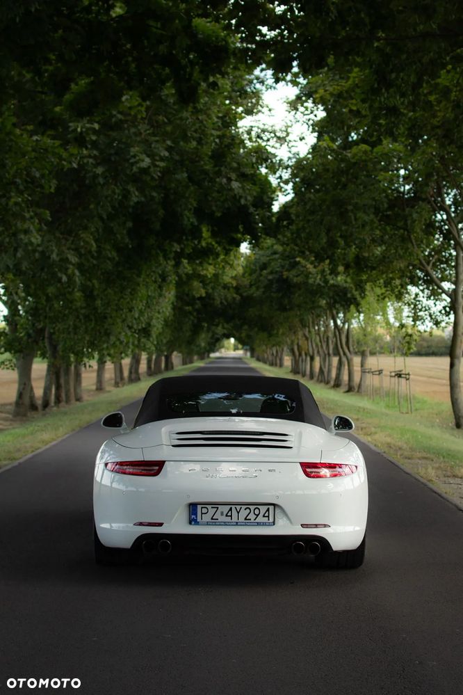 Porsche 911 Carrera 4S Cabriolet PDK - 4