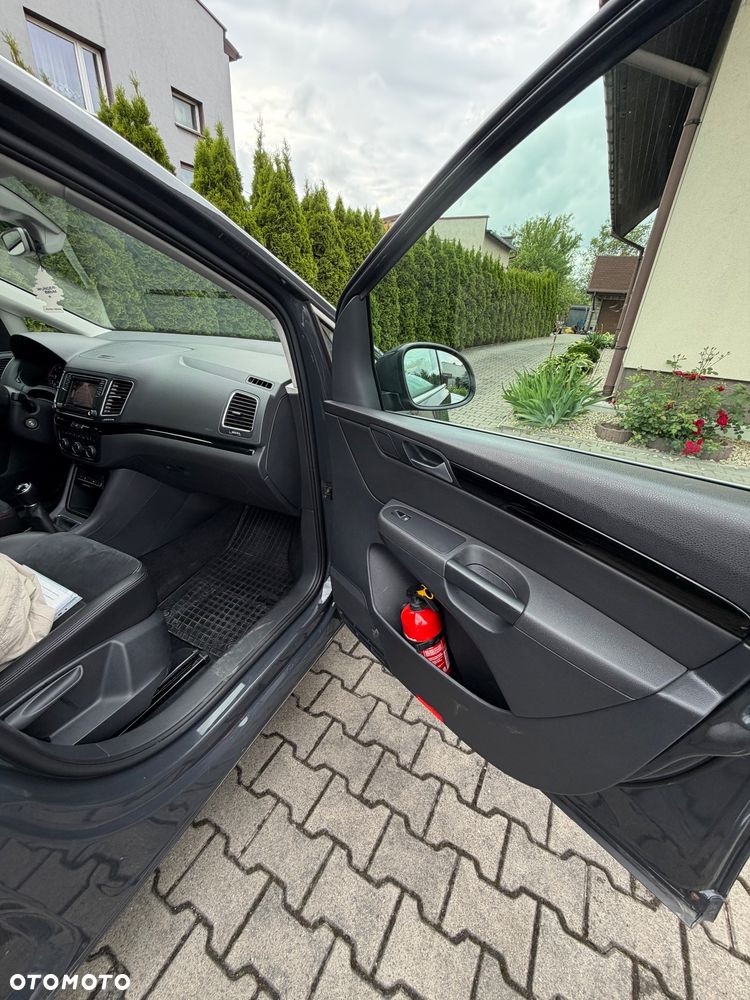 Volkswagen Sharan 2.0 TDI BMT Highline - 15