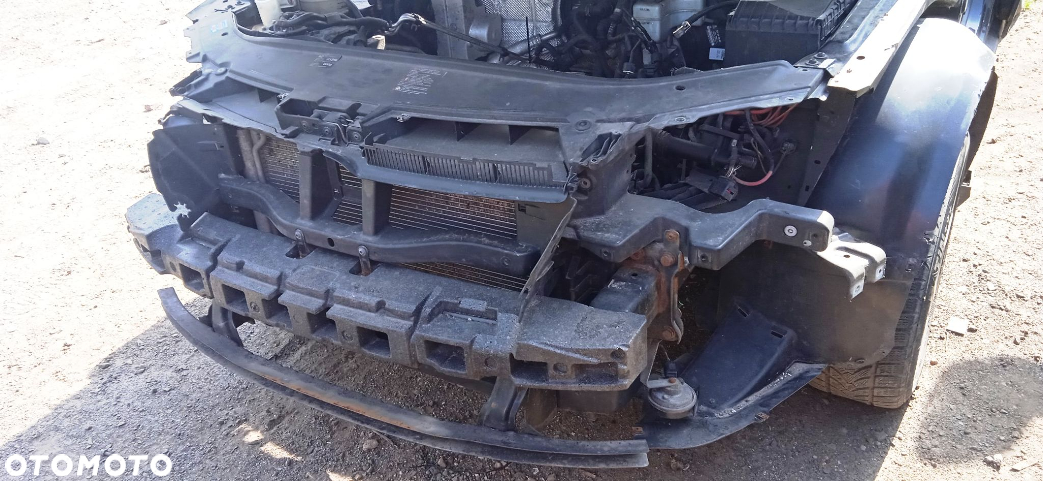 Na części VW Passat B6 2.0 TDI kombi lakier LC9X silnik BMP skrzynia biegów JLU - 3