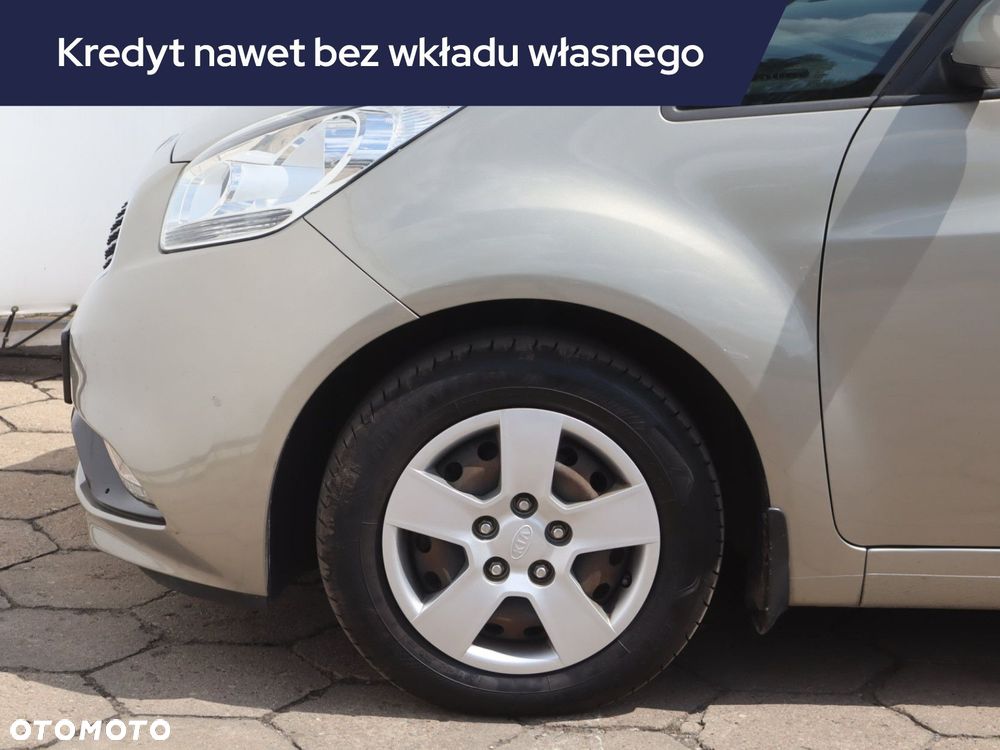 Kia Venga - 15