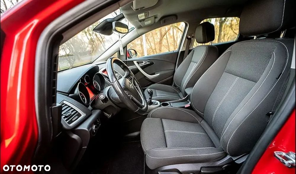 Opel Astra 1.4 Turbo Cosmo - 3