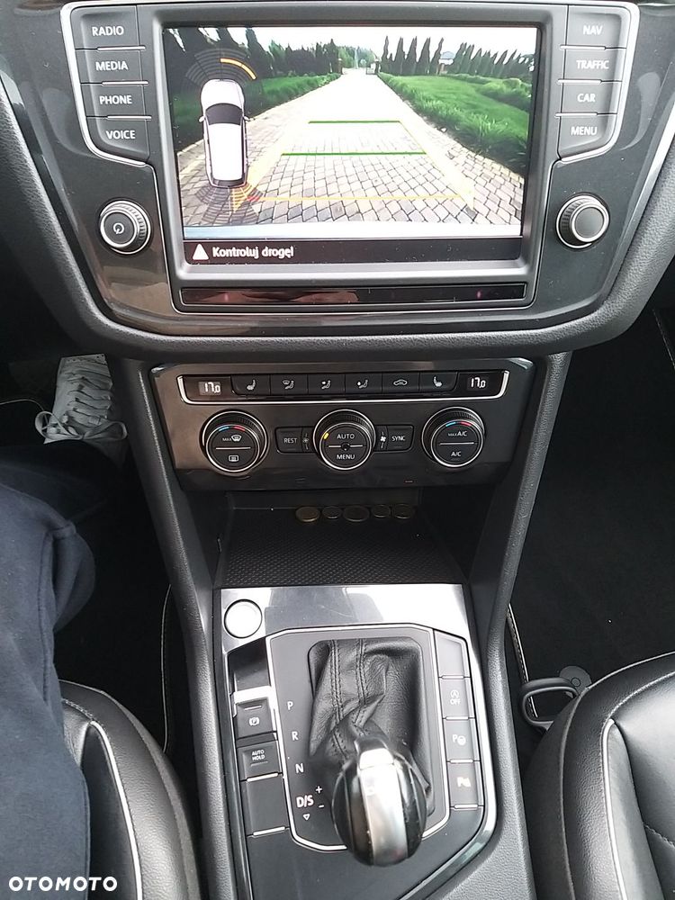 Volkswagen Tiguan - 18