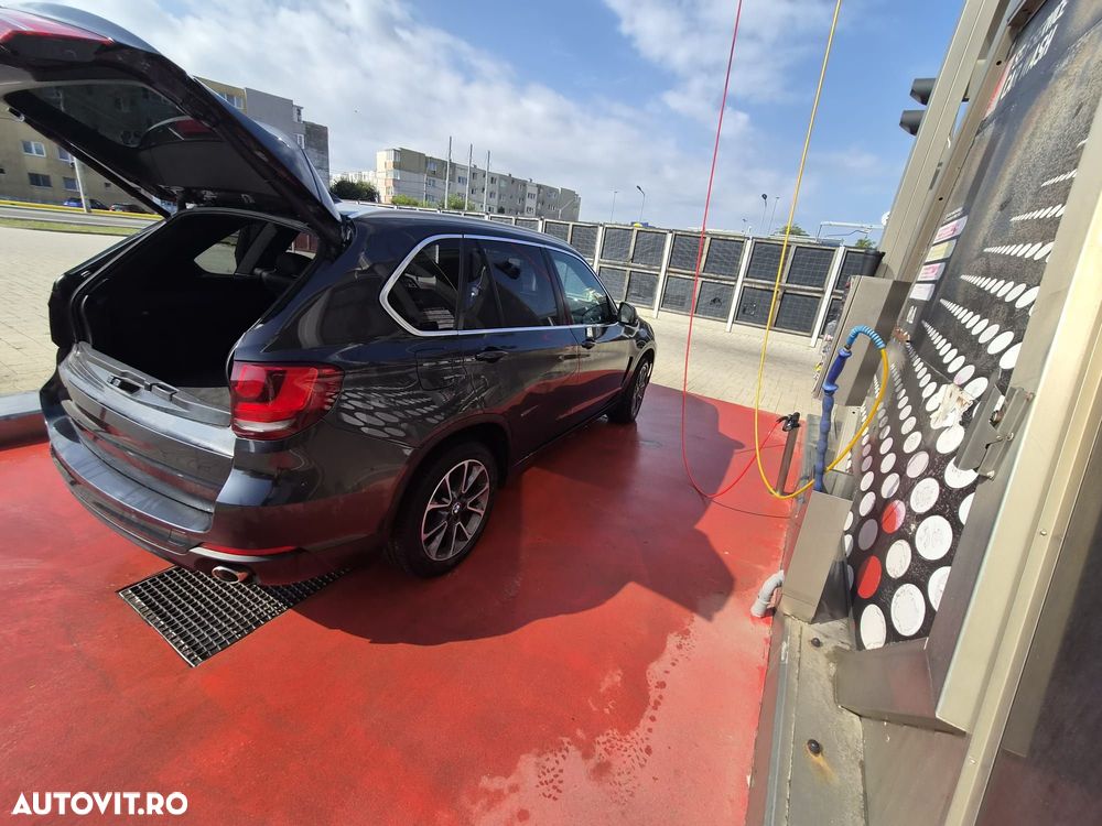 BMW X5 xDrive30d - 11