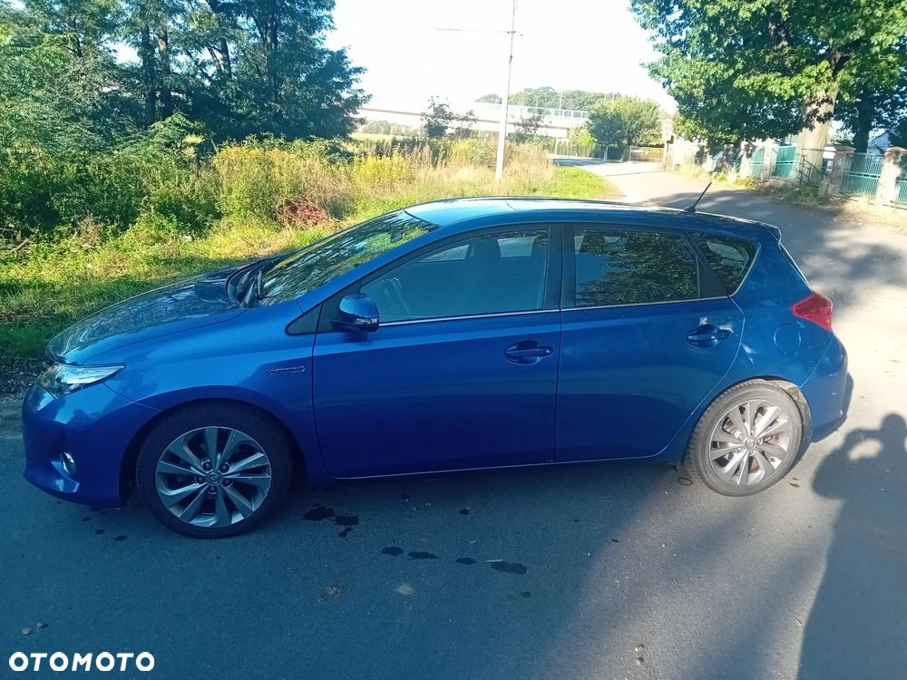 Toyota Auris 1.8 HSD Luna - 5