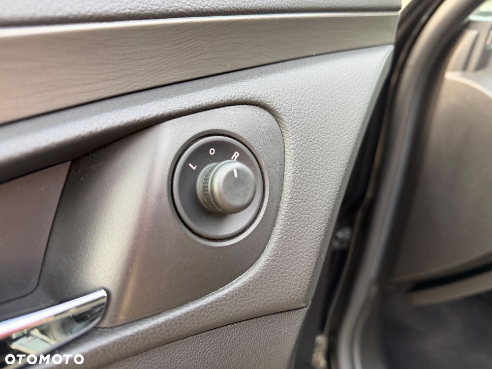 Opel Insignia 1.6 Turbo Cosmo - 11