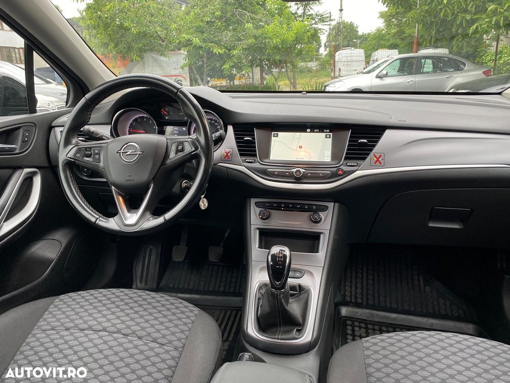 Opel Astra 1.2L Turbo Start/Stop - 7