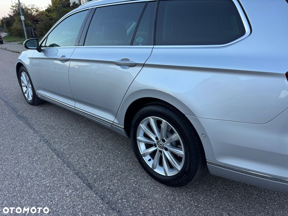 Volkswagen Passat - 19