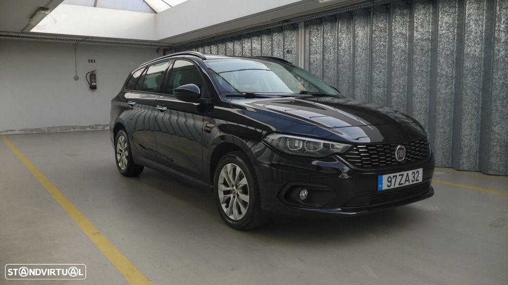 Fiat Tipo Station Wagon 1.3 M-Jet Lounge Tech - 41