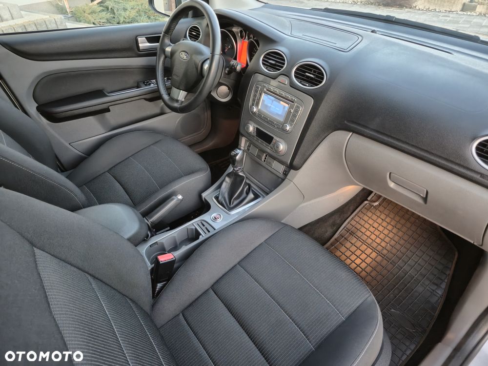 Ford Focus 1.6 16V Silver Magic - 13