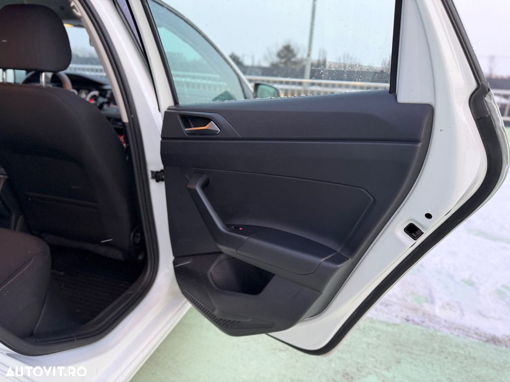 Volkswagen Polo 1.6 TDI Comfortline - 28