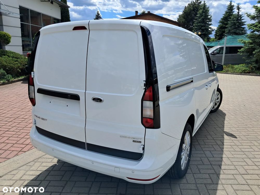 Ford Transit Connect - 13