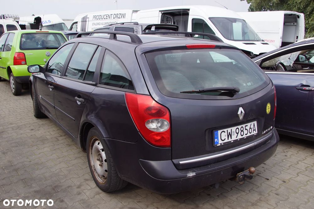Auto na części - Renault Laguna II Lift 1.9 DCI 110 KM F9Q674 PK6068 TEB66 2005R Silnik Skrzynia Drzwi Maska Błotnik Zderzak Klapa Lampa Lusterko Klamka Szyba Deska Kokpit Sterownik Moduł Czujnik Licznik Wyświetlacz Panel Kierownica - 4