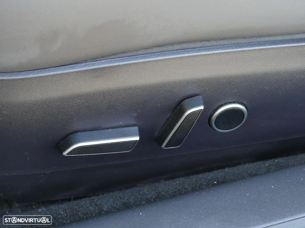 Tesla Model 3 Tração Traseira - 27