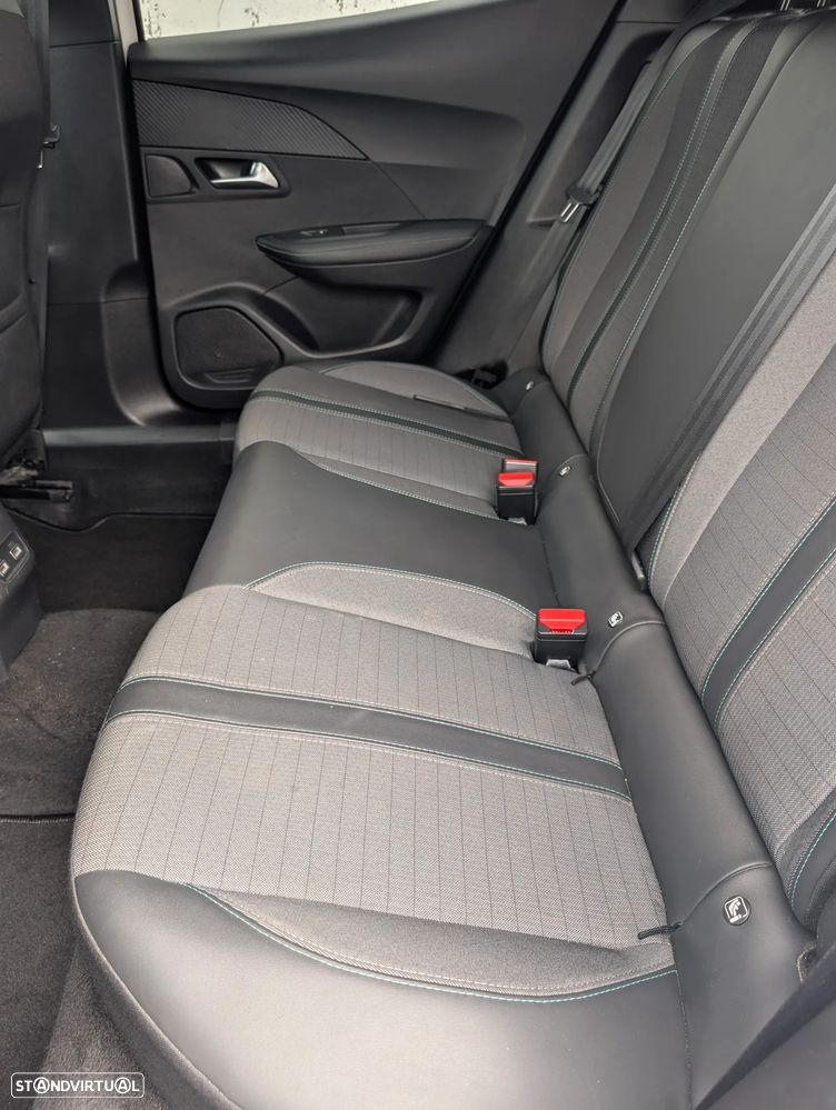 Peugeot e-2008 50 kWh Allure Pack - 15