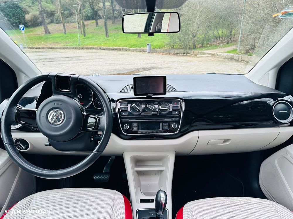 VW Up! 1.0 High Auto - 16