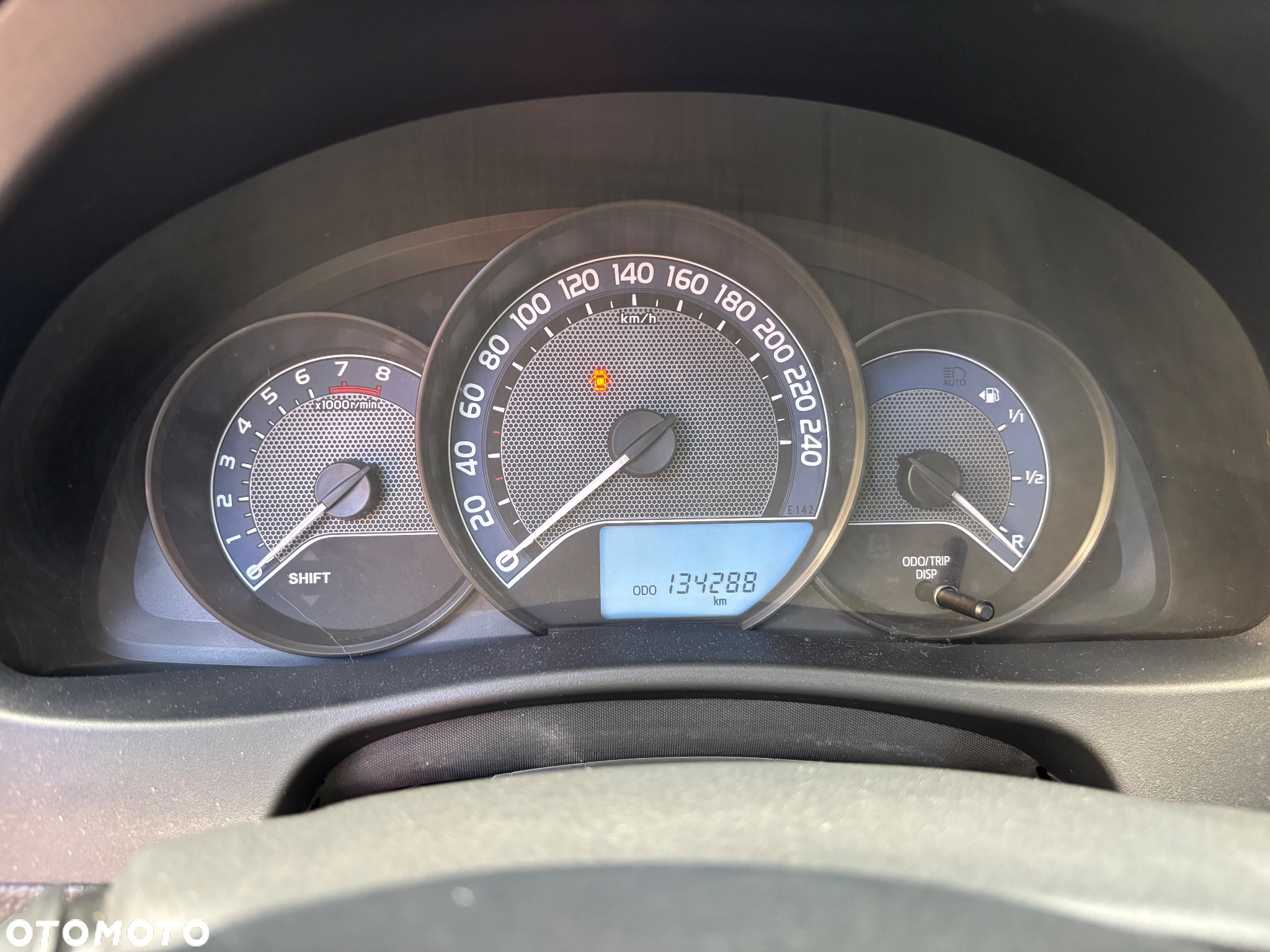 Toyota Auris 1.6 Active - 23