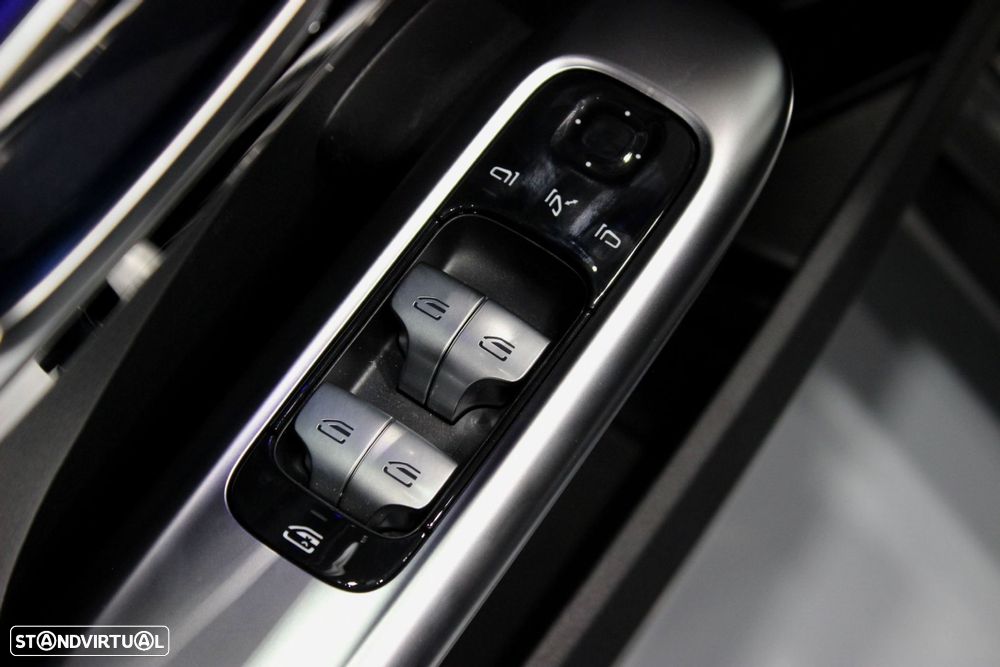 Mercedes-Benz C 300 de AMG Line - 18