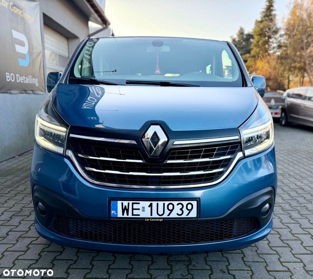 Renault Trafic 2.0 dCi EDC - 11