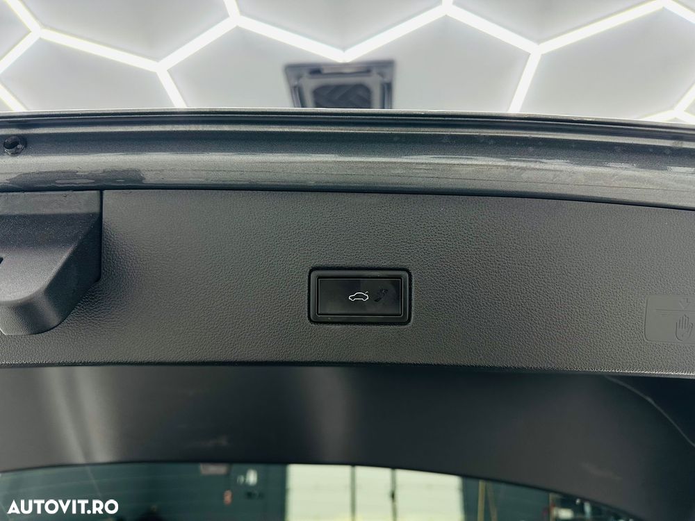 Volkswagen T-Roc 1.6 TDI SCR UNITED - 20