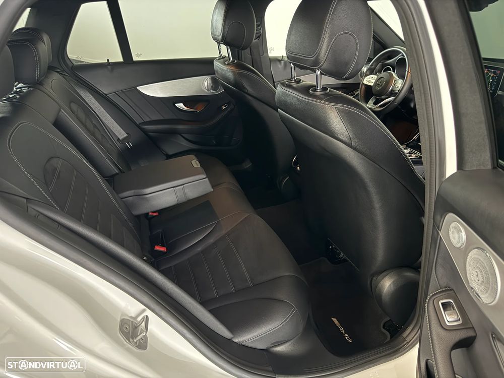 Mercedes-Benz C 300 de AMG Line - 22